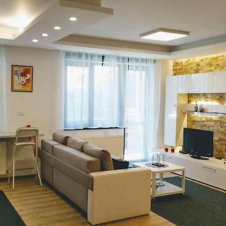 Studio 10 Buşteni Eksteriør bilde